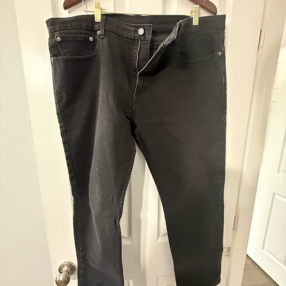 Levi's Men's Dark Gray Straight Jeans